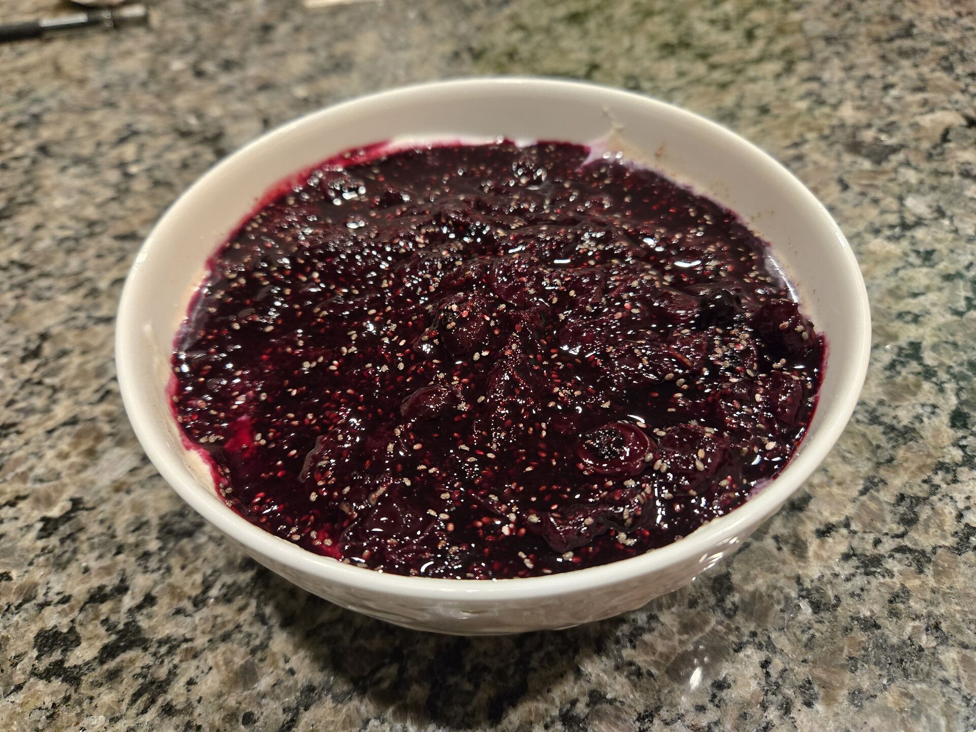 Chilled overnight oats